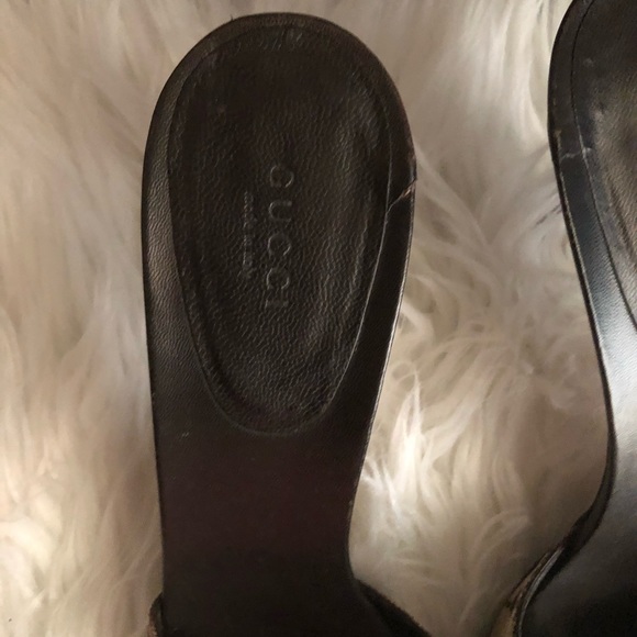 Authentic Gucci sandals - Picture 3 of 9